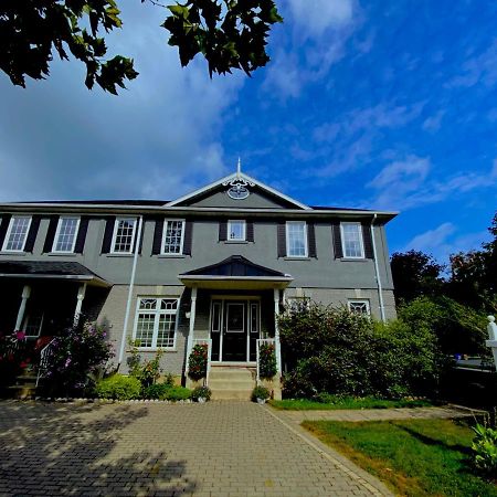 Charlottetown House Bed and Breakfast Niagara-on-the-Lake Buitenkant foto