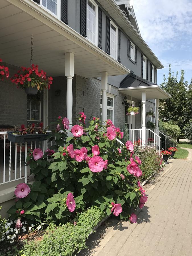 Charlottetown House Bed and Breakfast Niagara-on-the-Lake Buitenkant foto